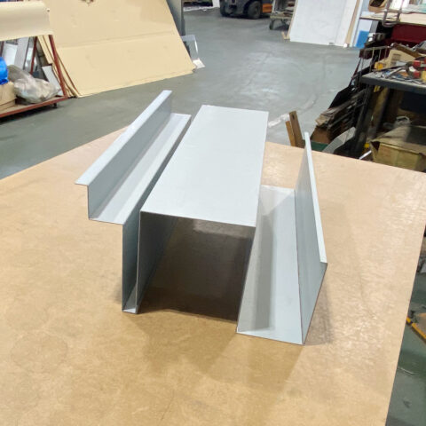 ブラインドボックス（B.box）